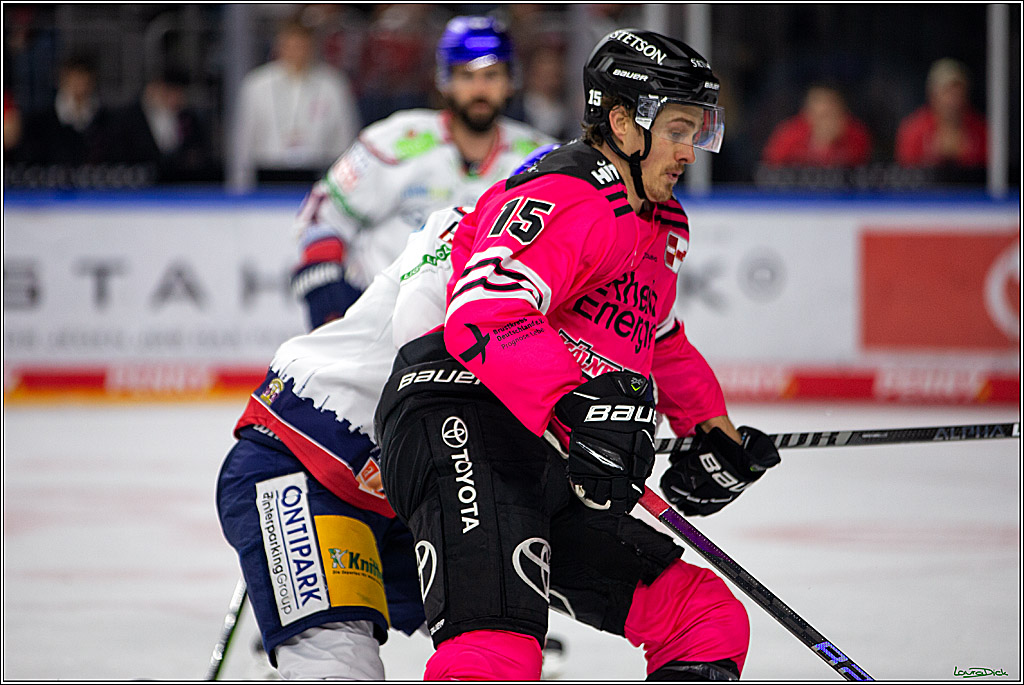 PENNY DEL; Koelner Haie- Eisbaeren Berlin; Koeln, 16.10.2022